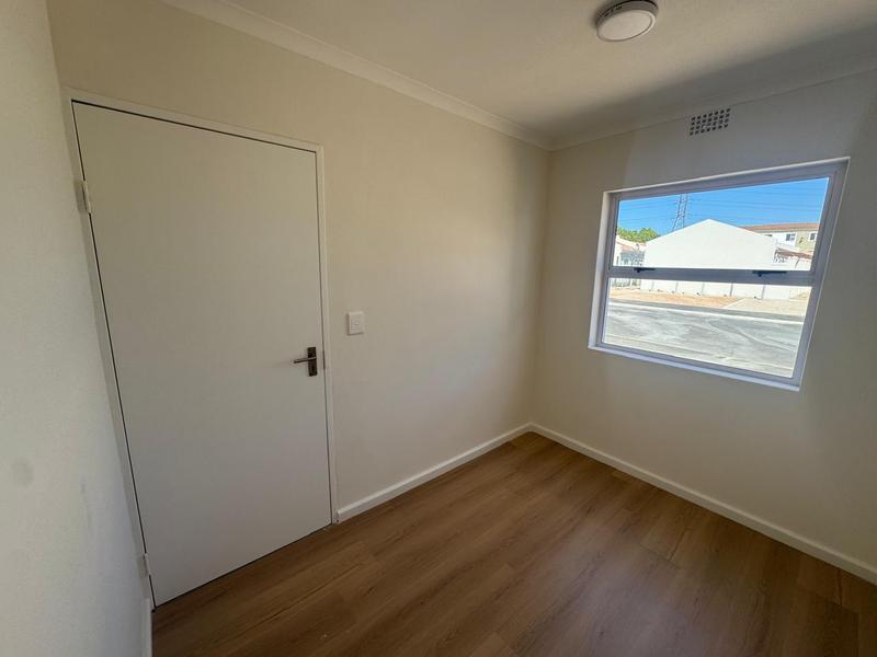 2 Bedroom Property for Sale in Kuils River South Western Cape